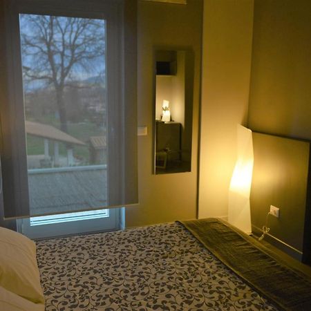 Diana Rooms Artena Exteriör bild